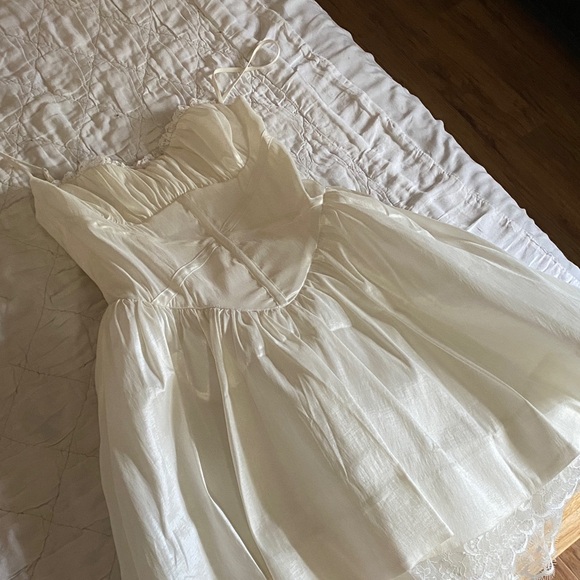 For Love And Lemons Evelyn White Satin Dress with Cover - Picture 5 of 8
